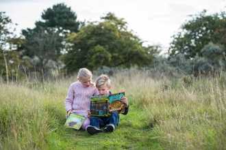 Children reading Watch