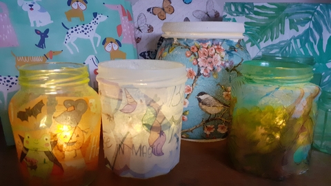jars decorated by decoupage