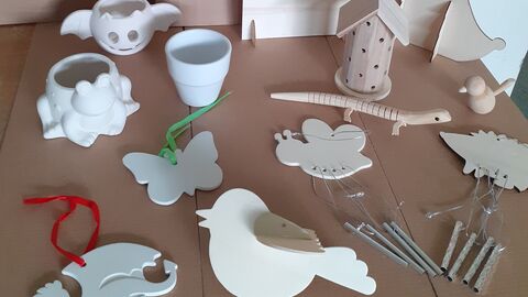 ceramic & wooden items to paint