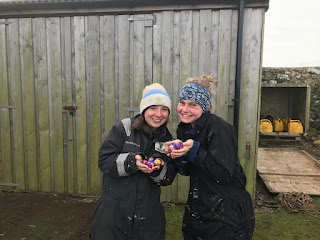 Erin and Lotti, Skomer Long Term Volunteers